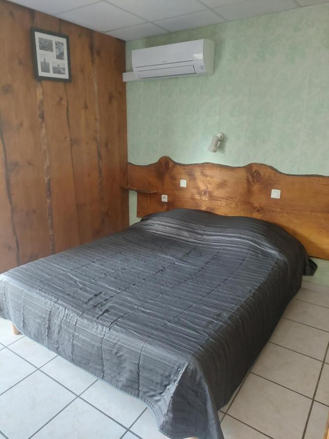 Hotel Restaurant Lancheton Saint-Julien-Mont-Denis Екстериор снимка