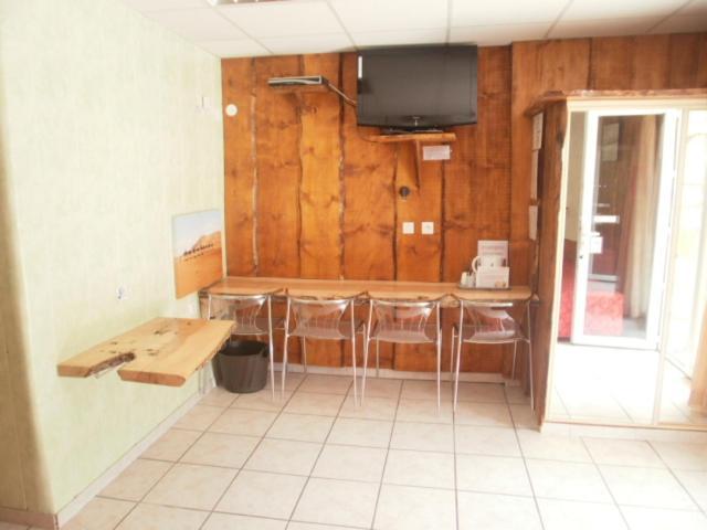 Hotel Restaurant Lancheton Saint-Julien-Mont-Denis Екстериор снимка