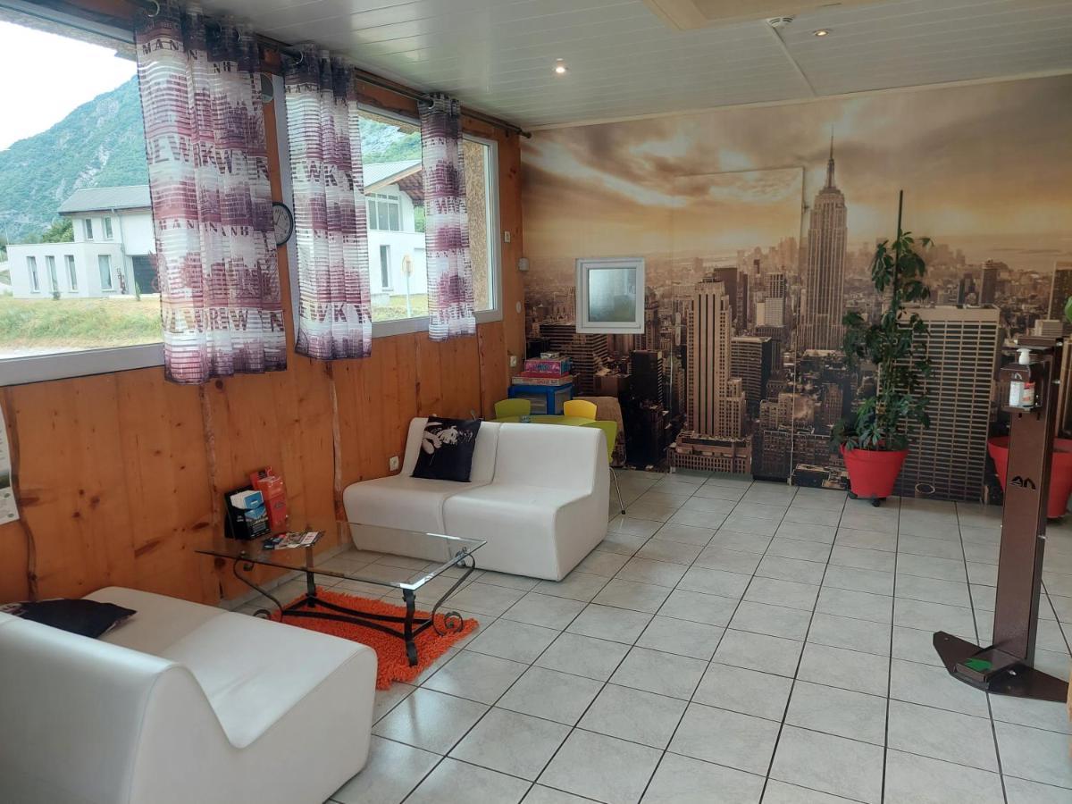 Hotel Restaurant Lancheton Saint-Julien-Mont-Denis Екстериор снимка
